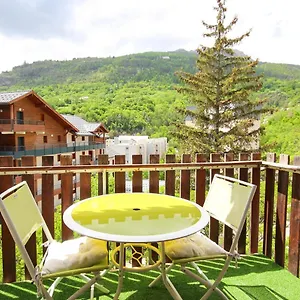Coquet Type 2 De 56 M² En Centre , Briançon France
